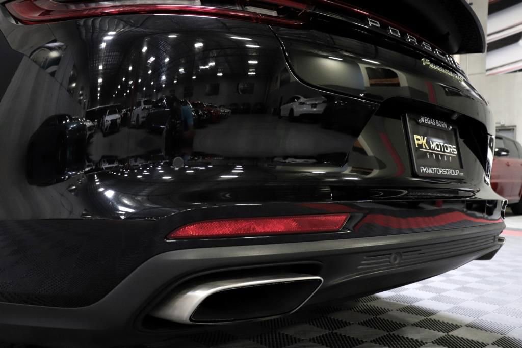 Used 2018 Porsche Panamera 4 image 80