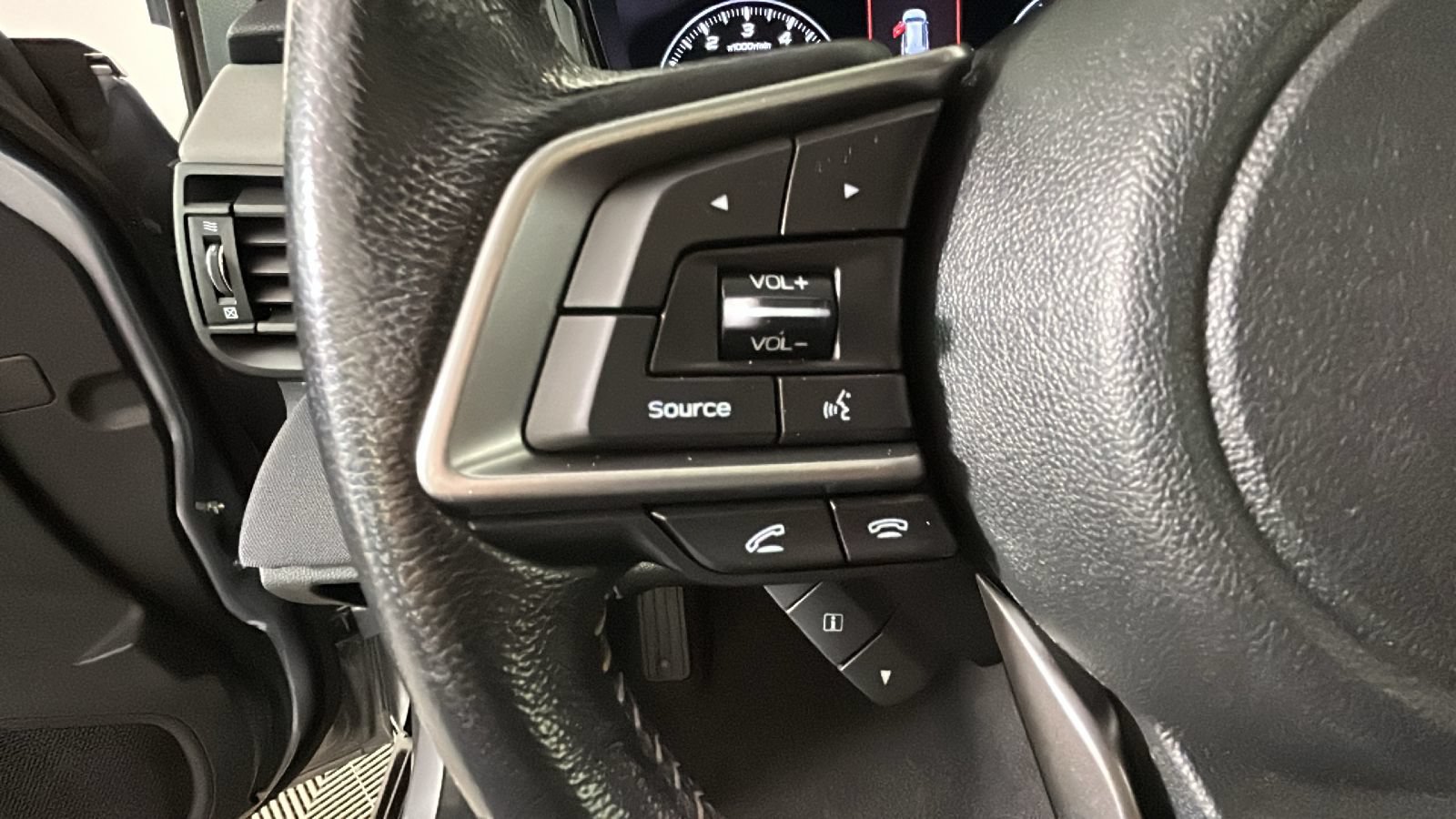 Used 2021 Subaru Outback Premium AWD/4WD image 18