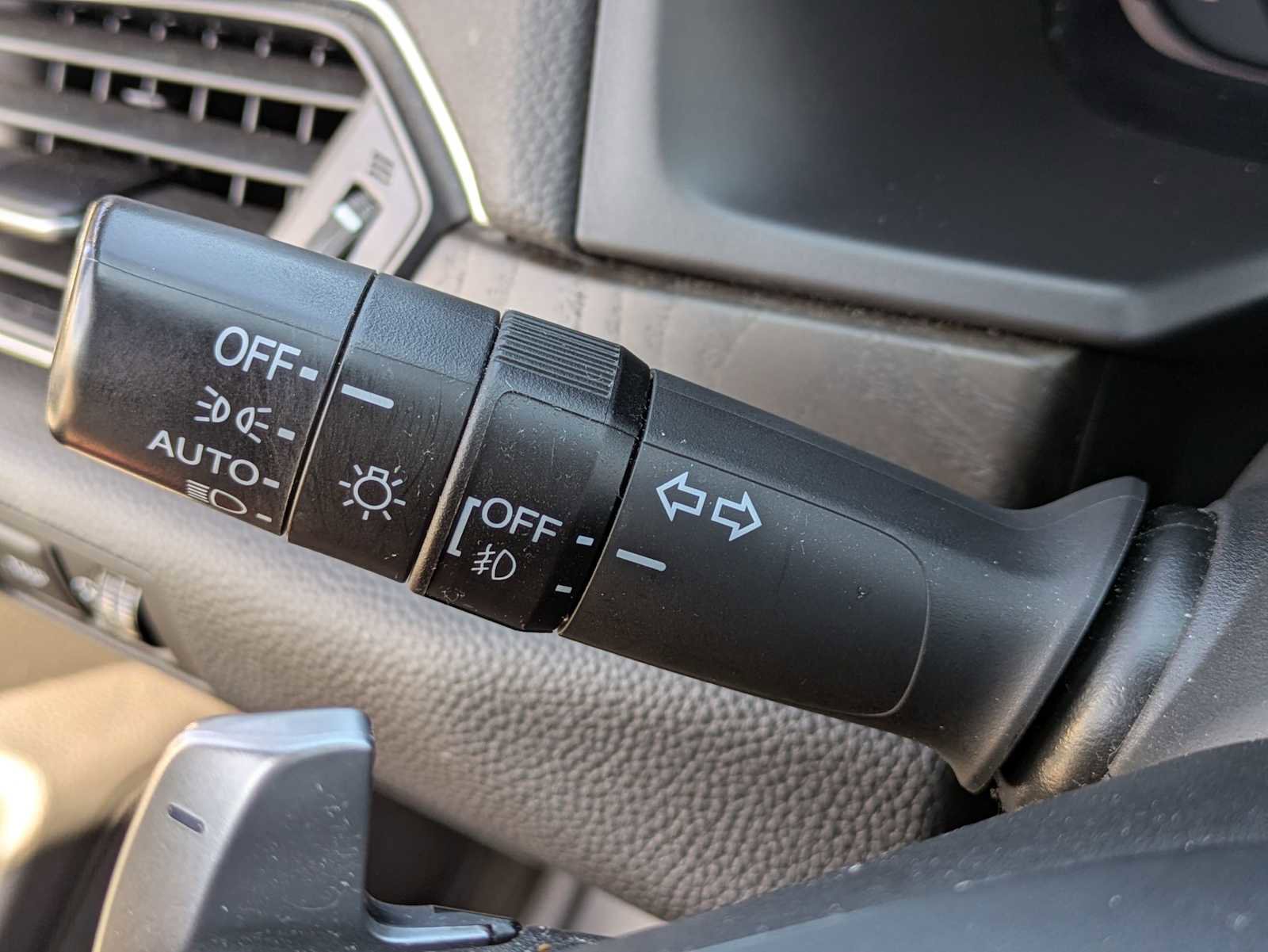 Used 2021 Honda Accord EX image 27