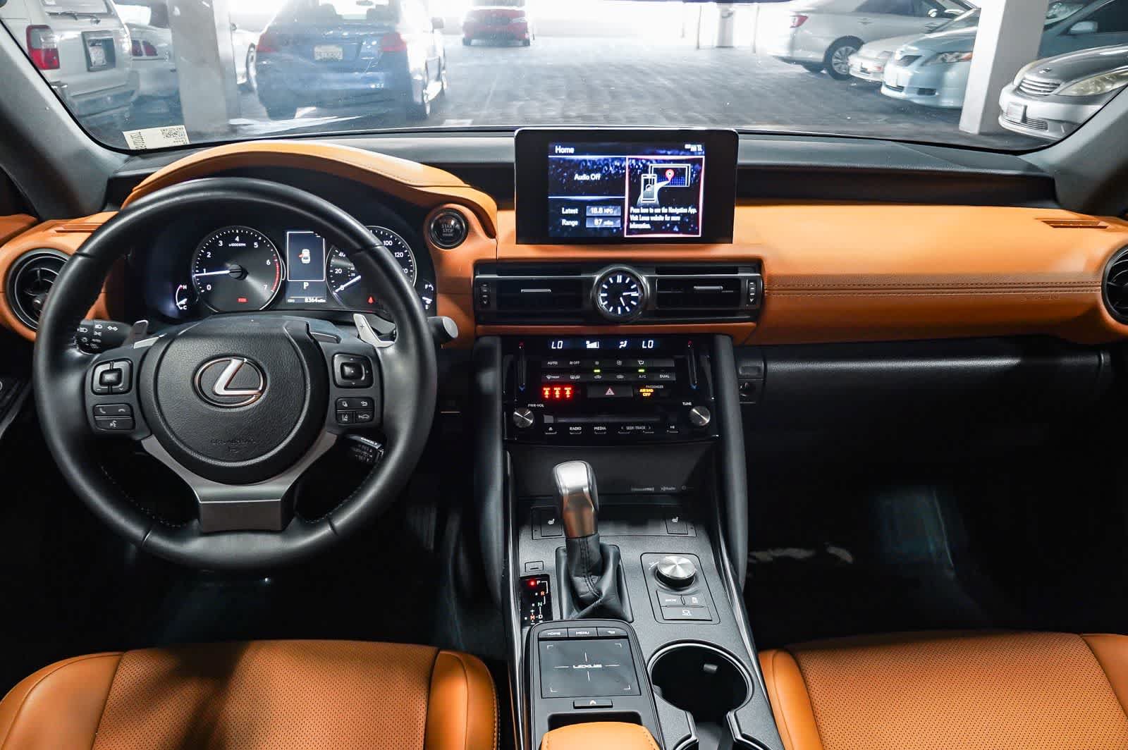 Used 2025 Lexus IS 300 F Sport RWD image 12