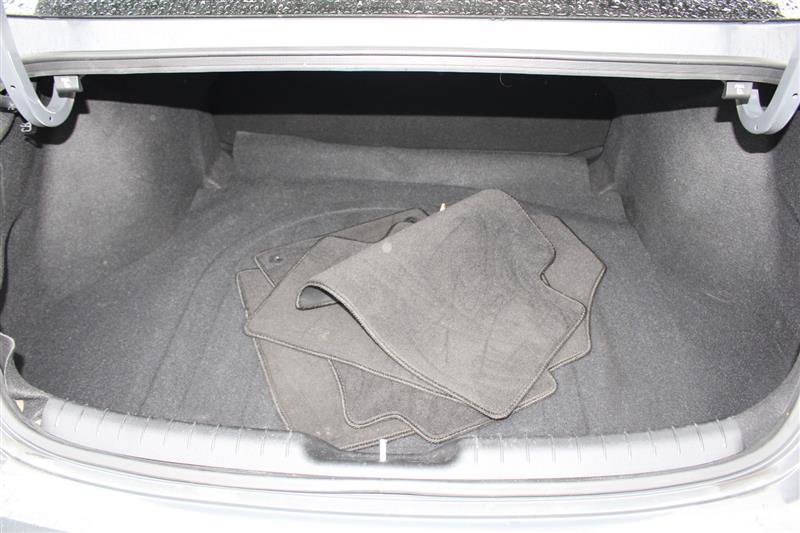 Used 2024 Hyundai Elantra SEL FWD image 15