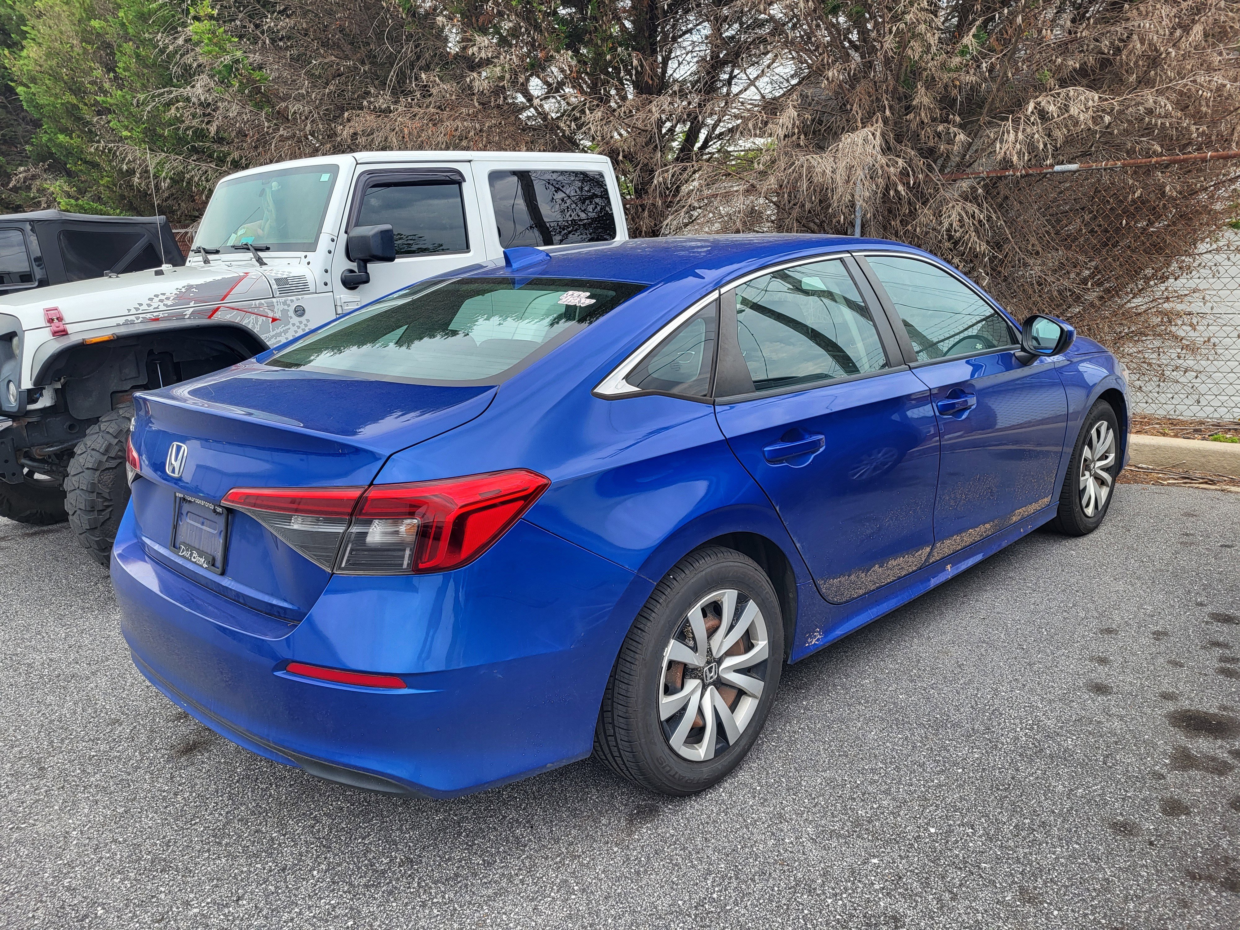 Used 2022 Honda Civic LX image 3