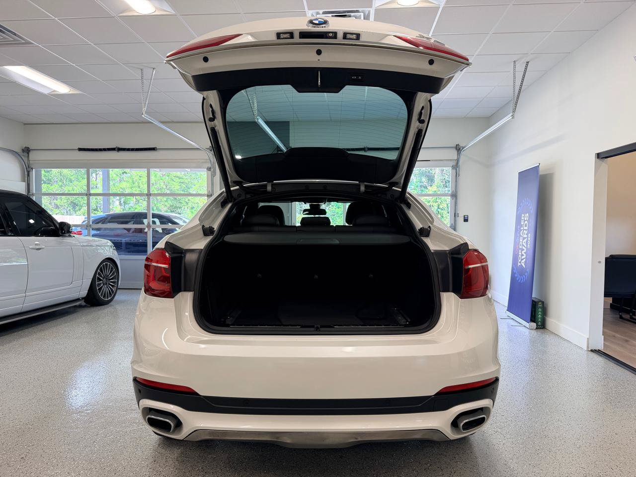 Used 2019 BMW X6 xDrive35i w/ Premium Package AWD/4WD image 54