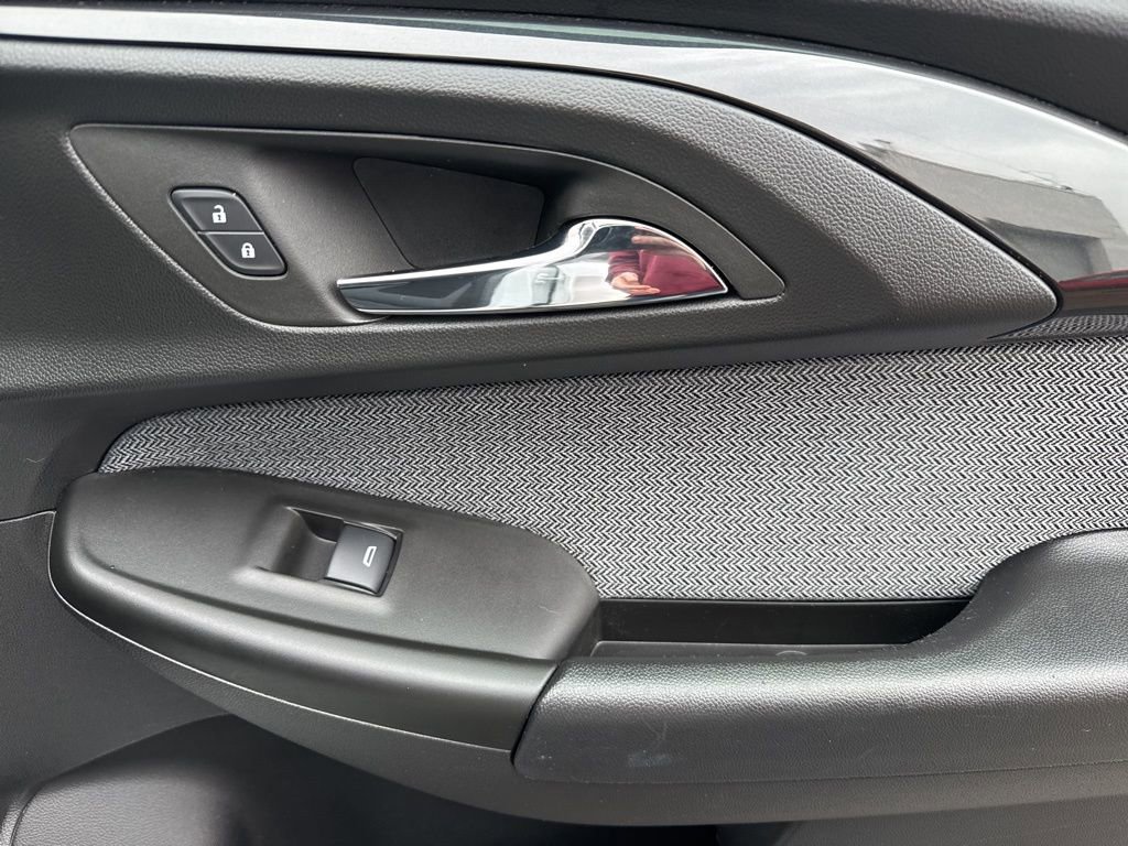 Used 2023 Chevrolet TrailBlazer LT w/ Convenience Package image 18