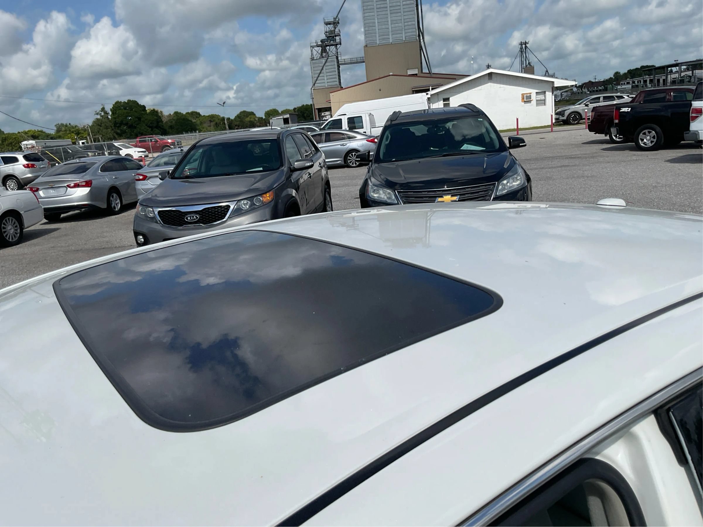 Used 2012 Toyota Avalon Limited FWD image 11
