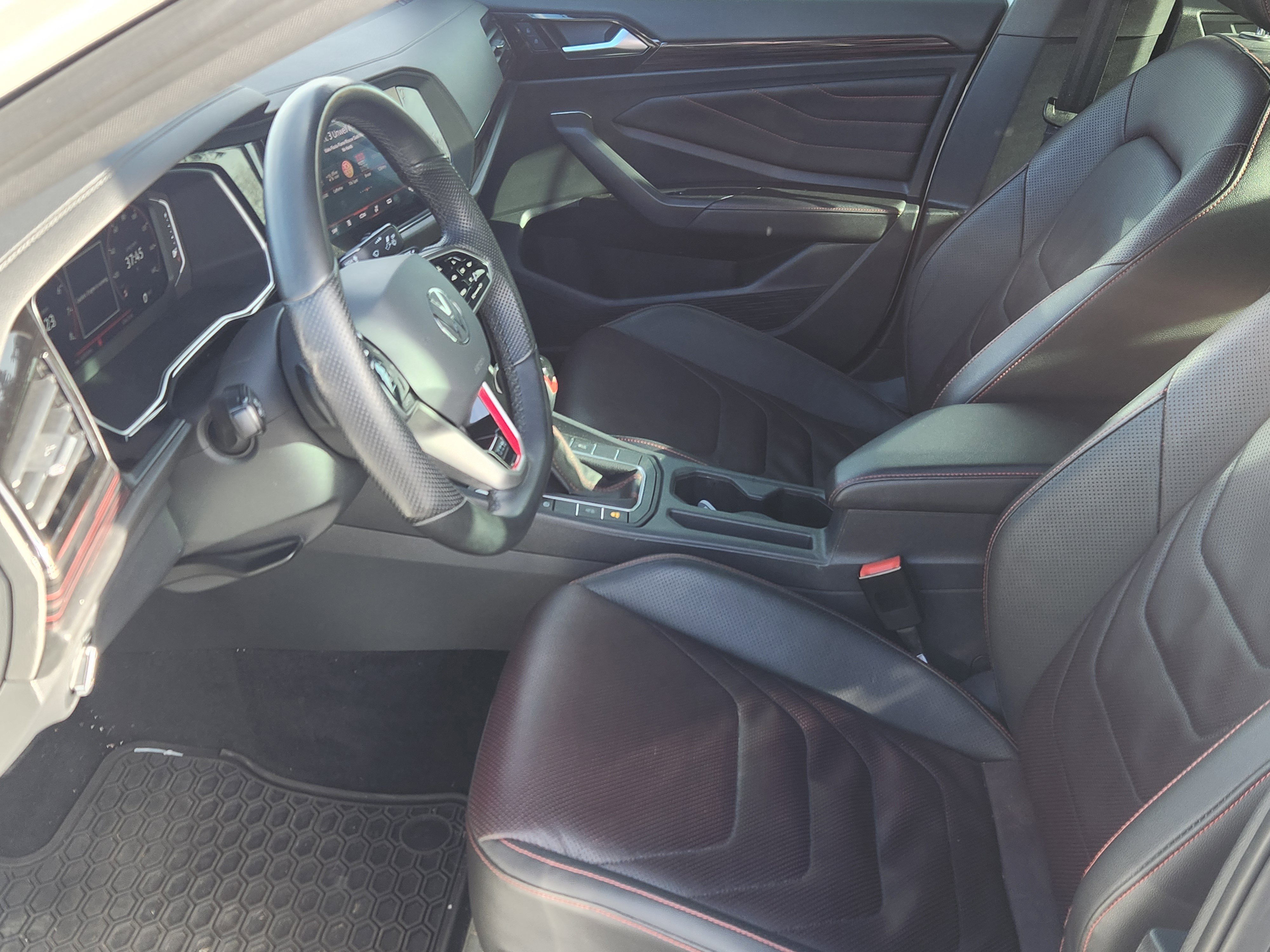 Used 2022 Volkswagen Jetta GLI Autobahn image 13