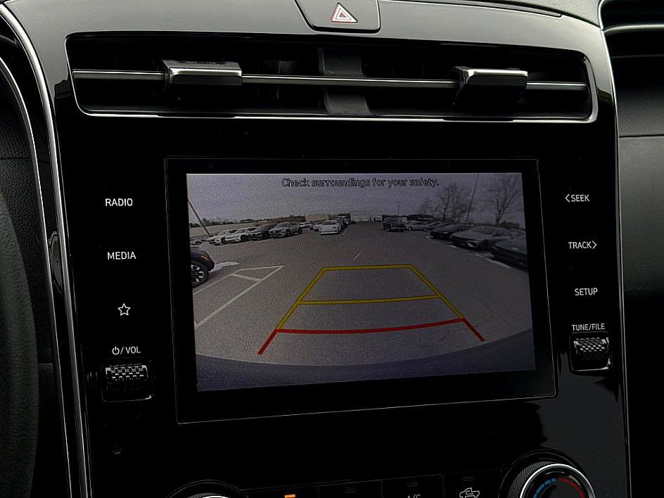 Certified 2022 Hyundai Santa Cruz SEL w/ Activity Package image 16