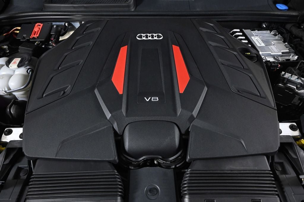 Used 2023 Audi SQ8 Premium Plus w/ Executive Package AWD/4WD image 23