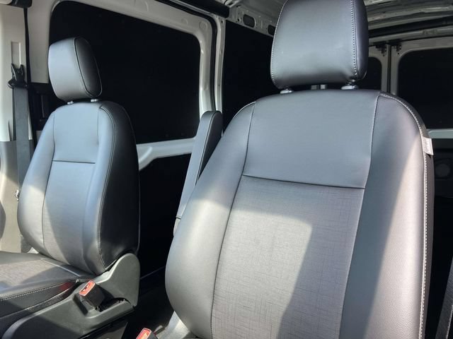 New 2026 Ford Transit 250 148 Medium Roof w/ Load Area Protection Package RWD image 23
