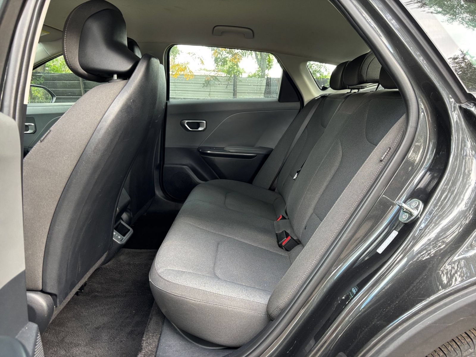 Used 2025 Kia K4 FWD image 24