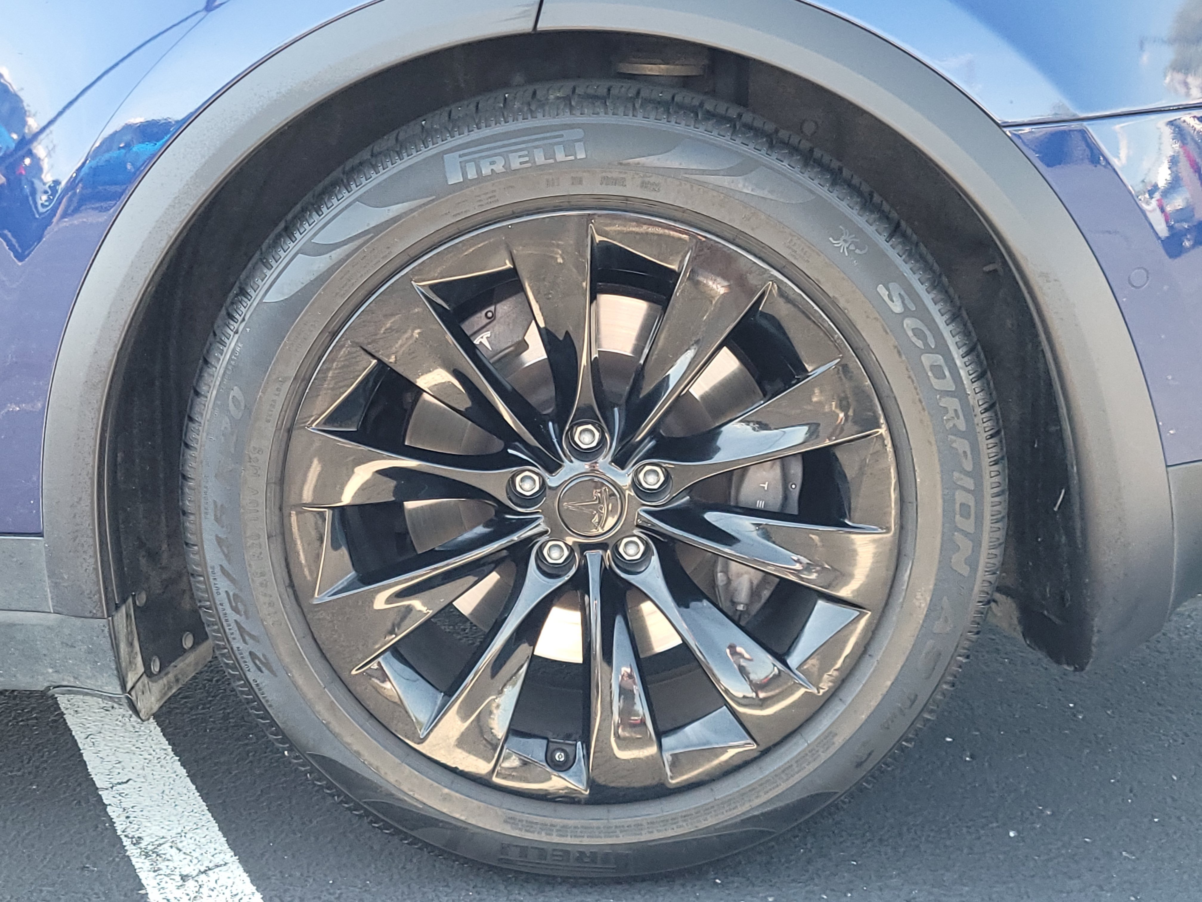 Used 2017 Tesla Model X 75D AWD/4WD image 11