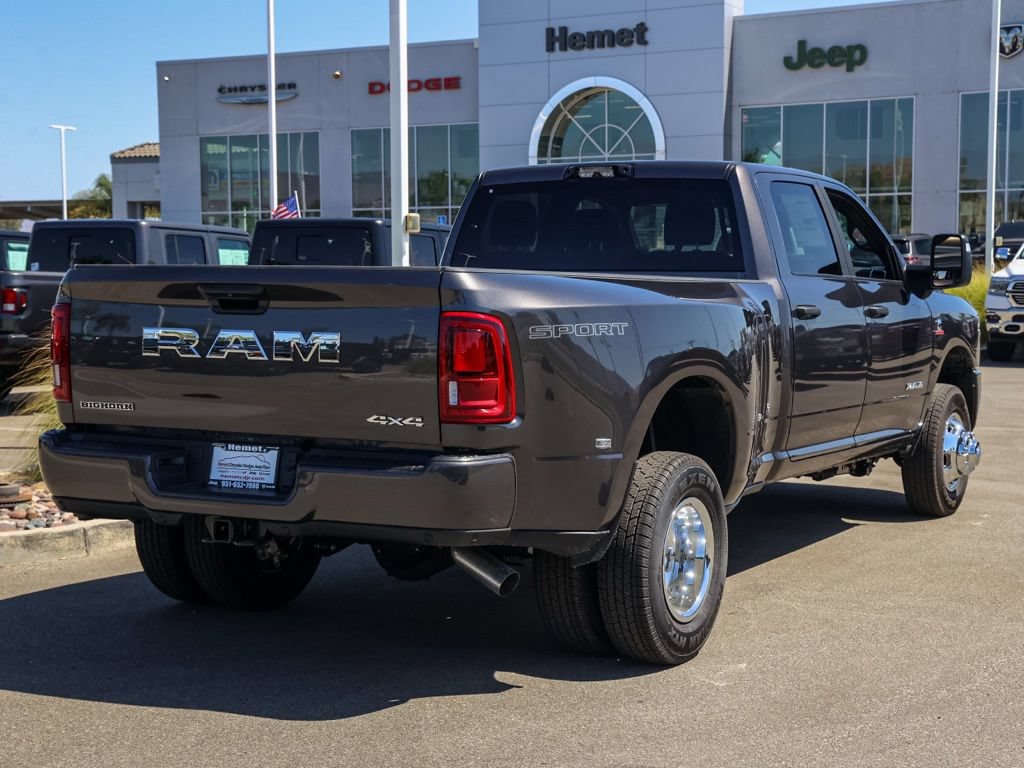 New 2026 RAM 3500 Big Horn AWD/4WD image 4