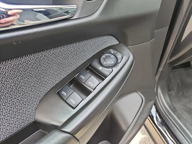 Used 2024 Chevrolet TrailBlazer LT FWD image 11