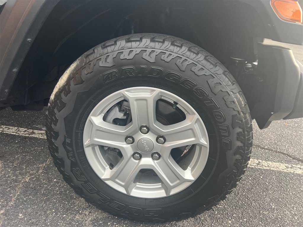 Used 2020 Jeep Wrangler Unlimited Sport S AWD/4WD image 37
