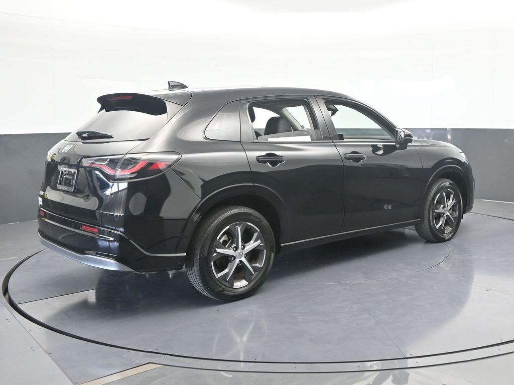 Used 2023 Honda HR-V EX-L image 6