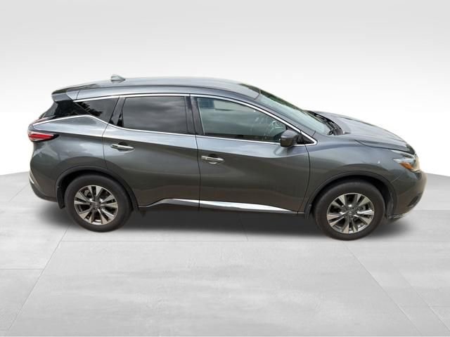Used 2018 Nissan Murano S w/ Cargo Package FWD image 2
