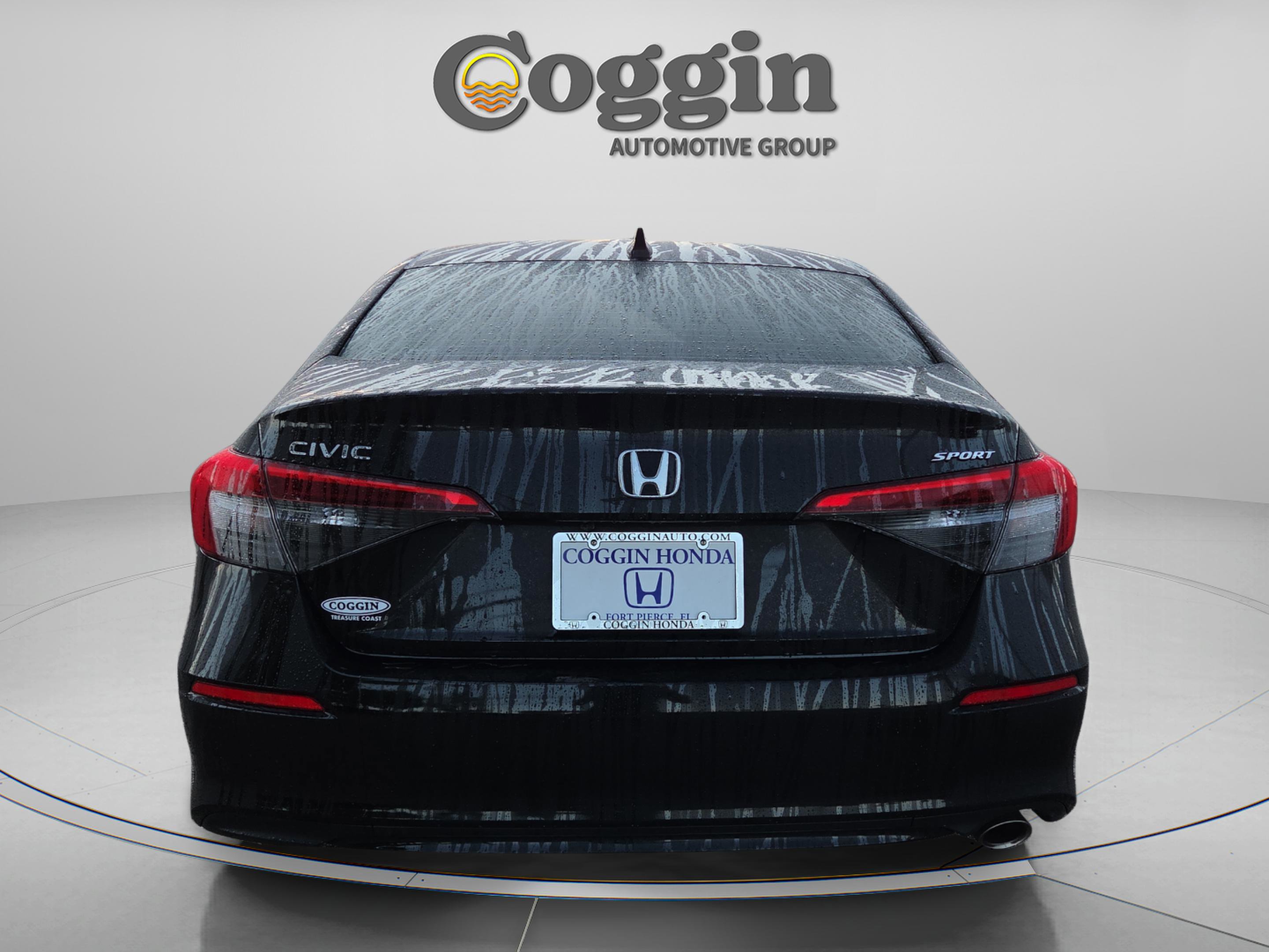 Used 2023 Honda Civic Sport image 4