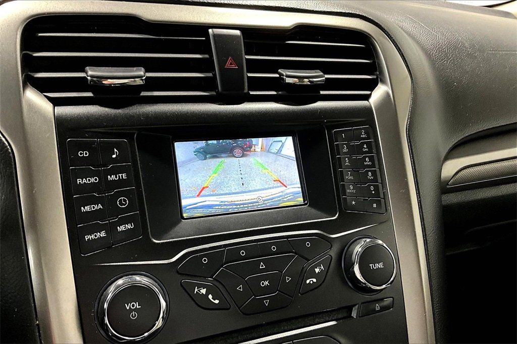 Used 2018 Ford Fusion S image 13