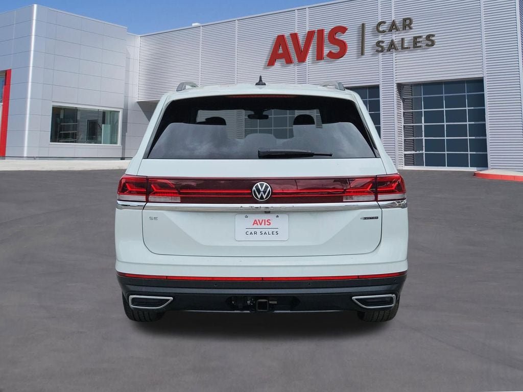 Used 2025 Volkswagen Atlas SE AWD/4WD image 5