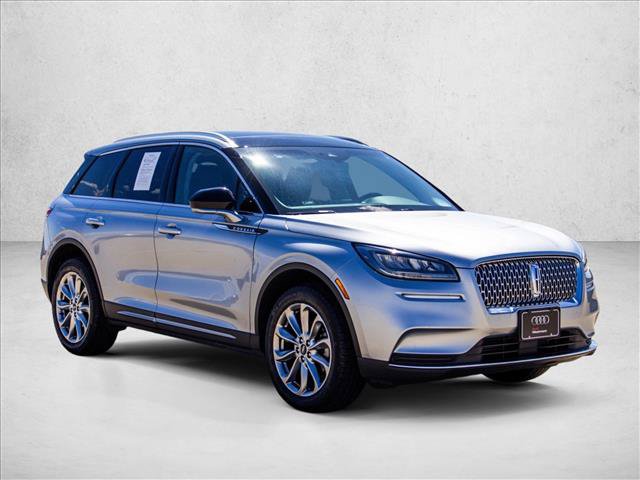 Used 2022 Lincoln Corsair AWD w/ Premium Package image 3