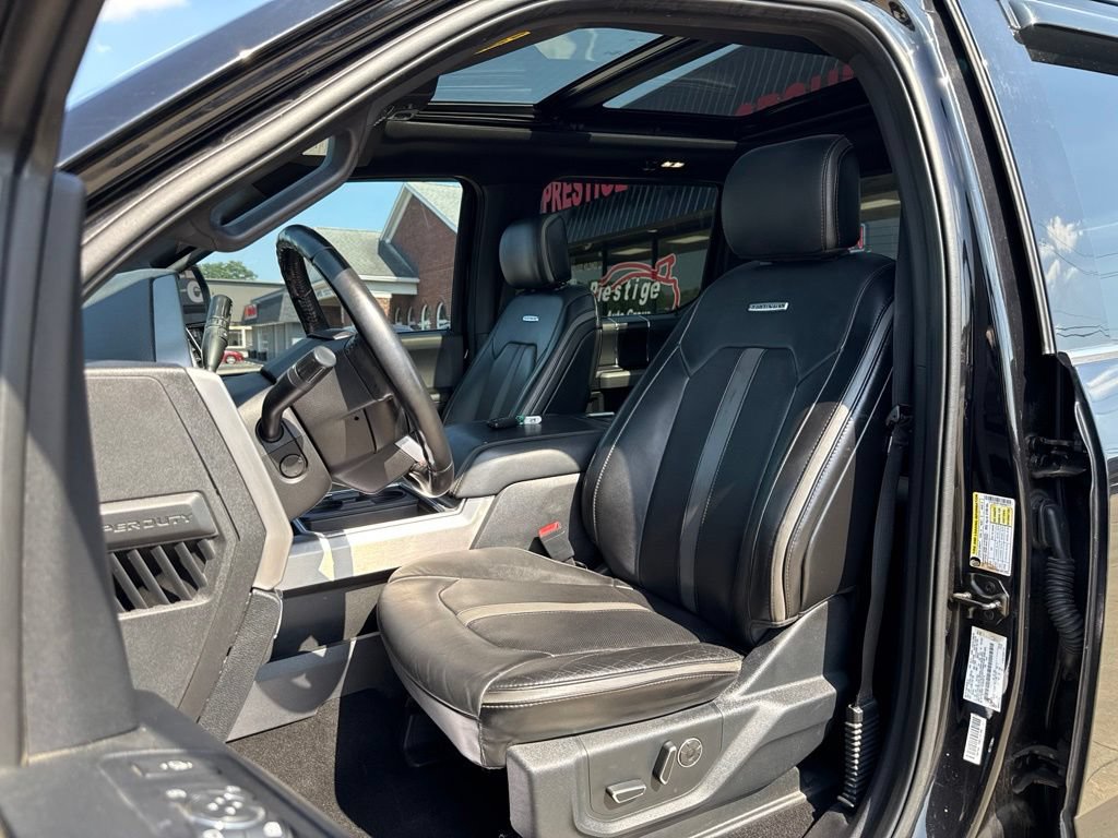Used 2019 Ford F250 Platinum w/ Platinum Ultimate Package AWD/4WD image 2
