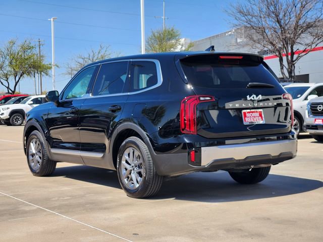 Used 2025 Kia Telluride LX image 4