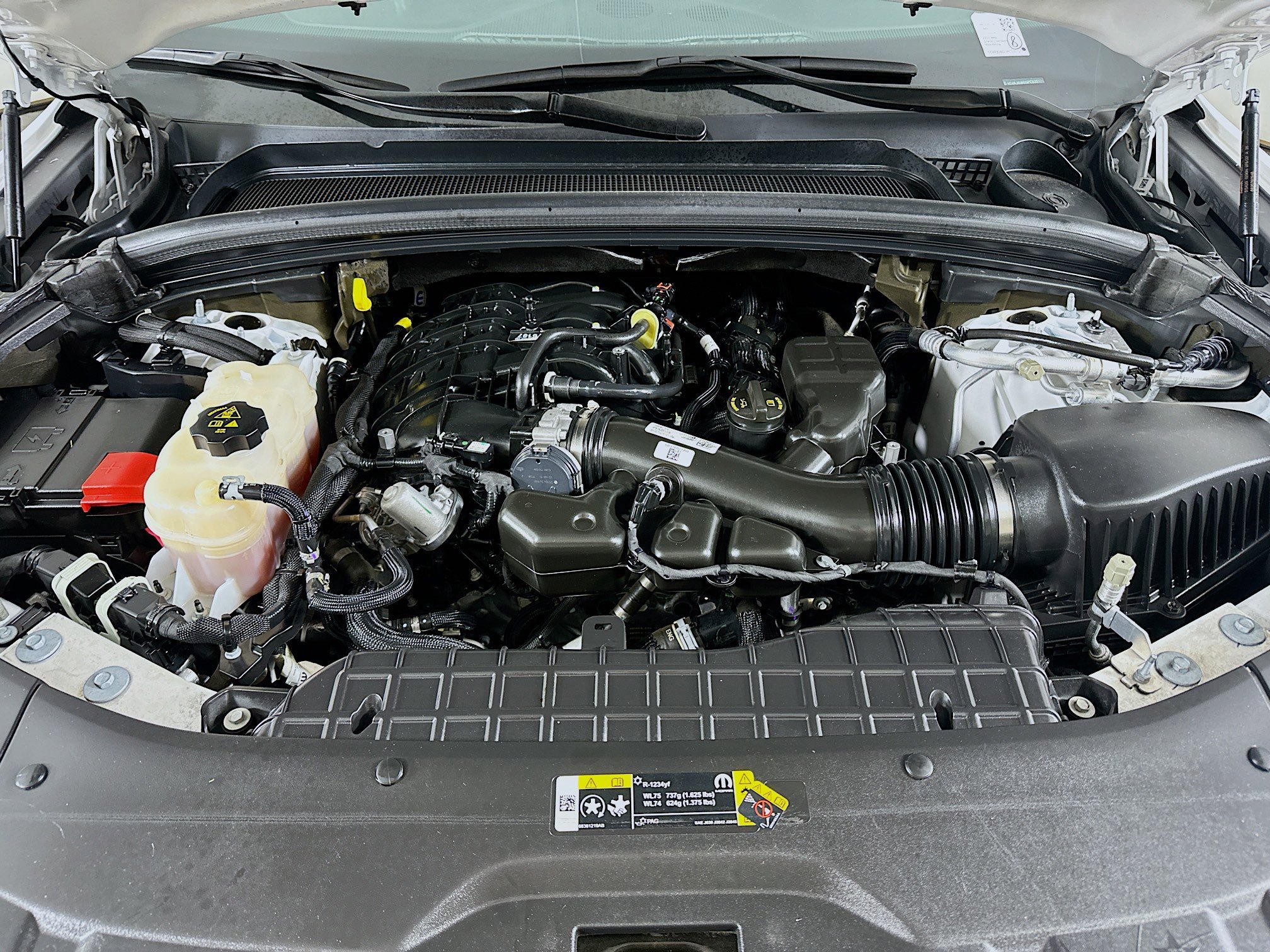 Used 2023 Jeep Grand Cherokee Limited w/ Luxury Tech Group II RWD image 33