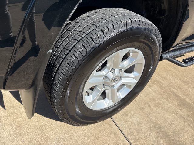 Used 2019 Toyota 4Runner SR5 image 11