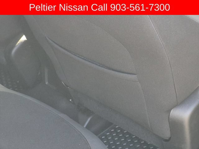 Used 2023 Jeep Renegade Altitude w/ Convenience Group I AWD/4WD image 16