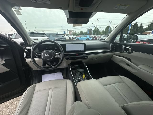 Used 2025 Kia Sorento S AWD/4WD image 22