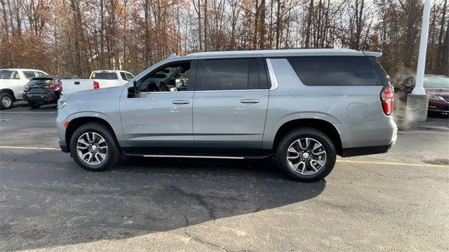 Certified 2023 Chevrolet Suburban LS image 5