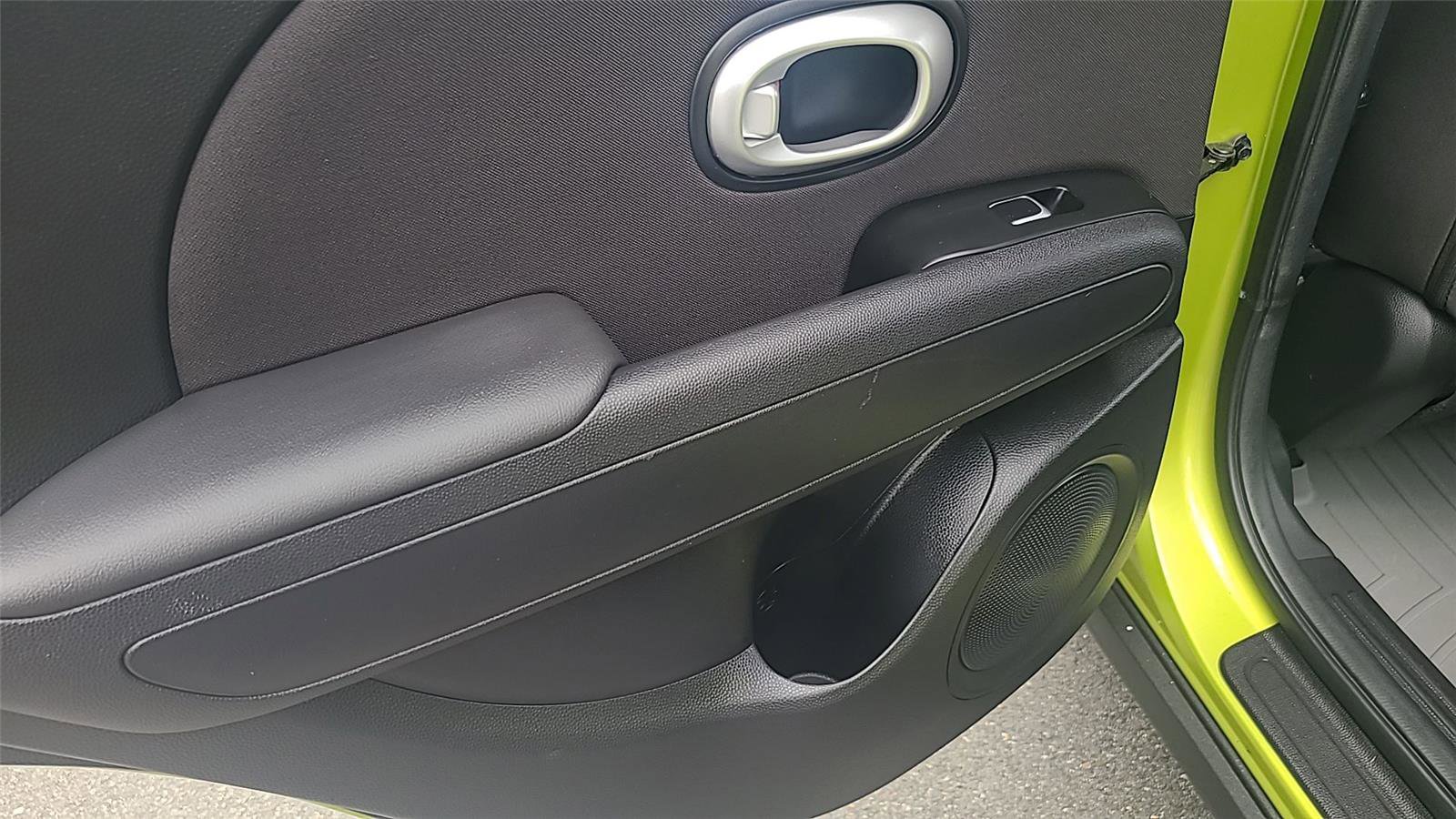 Used 2019 Kia Soul FWD image 17
