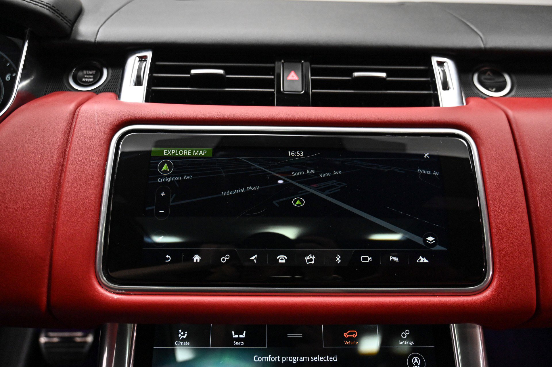 Used 2022 Land Rover Range Rover Sport SVR Carbon Edition image 46