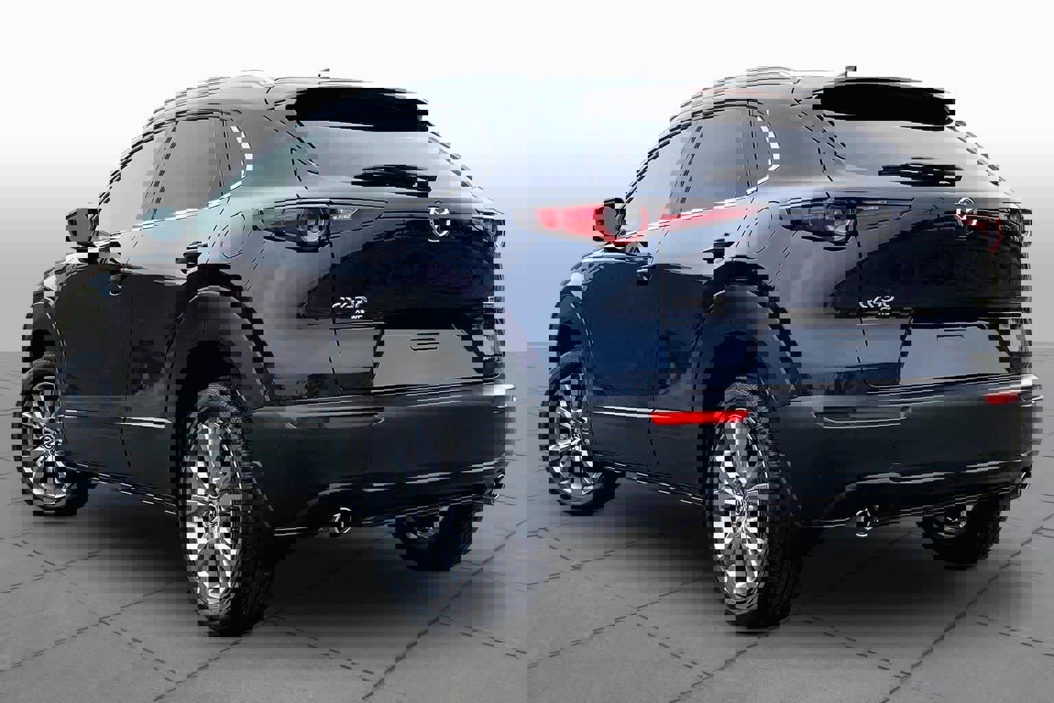 Certified 2025 MAZDA CX-30 AWD 2.5 S w/ Premium Package image 12