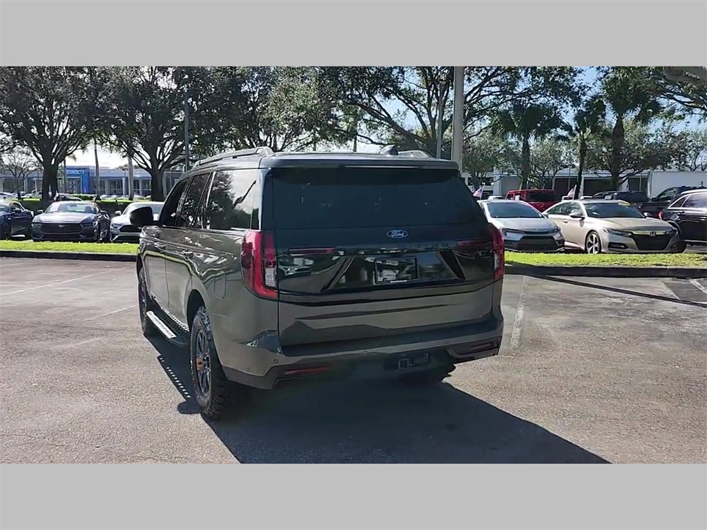 Used 2025 Ford Expedition Tremor image 41