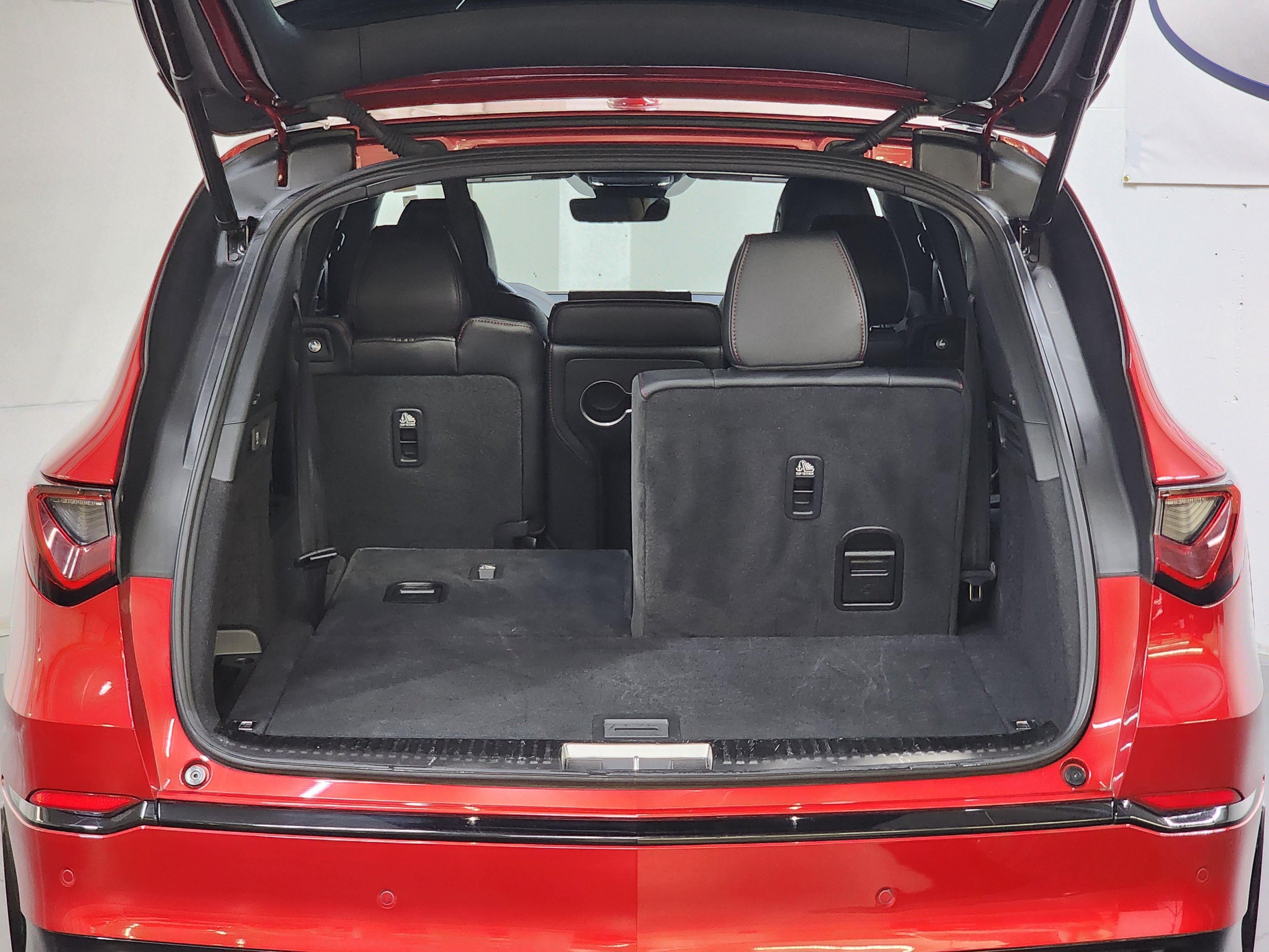 Used 2025 Acura MDX Type S AWD/4WD image 8