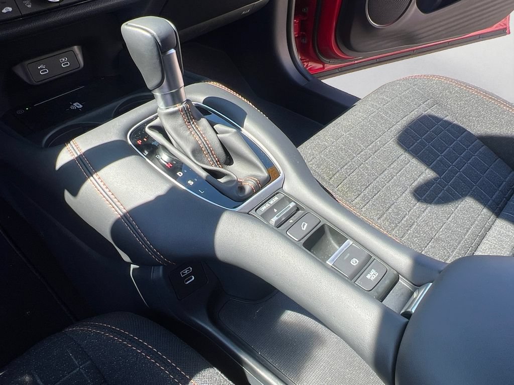 Certified 2027 Honda HR-V Sport image 17