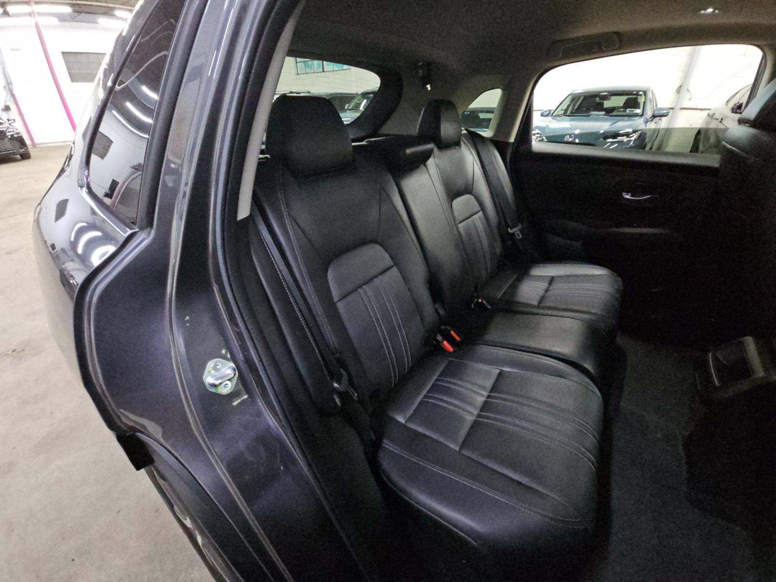 Used 2024 Honda HR-V EX-L image 13