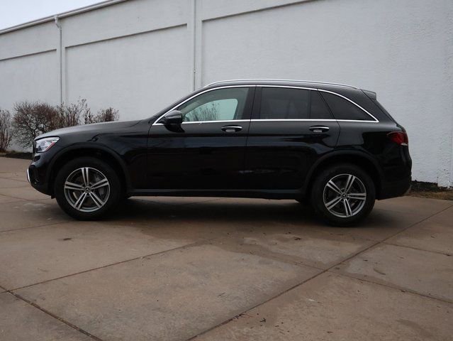 Used 2020 Mercedes-Benz GLC 300 4MATIC w/ Premium Package image 5