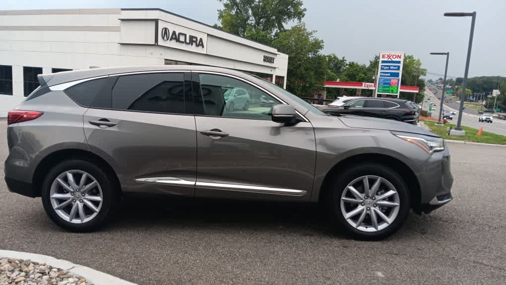 Used 2024 Acura RDX SH-AWD image 6