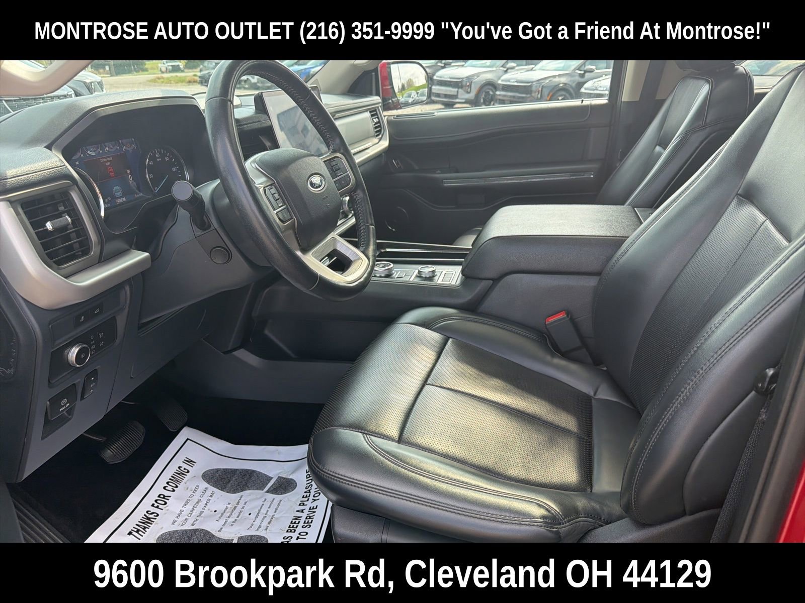 Used 2022 Ford Expedition XLT AWD/4WD image 2