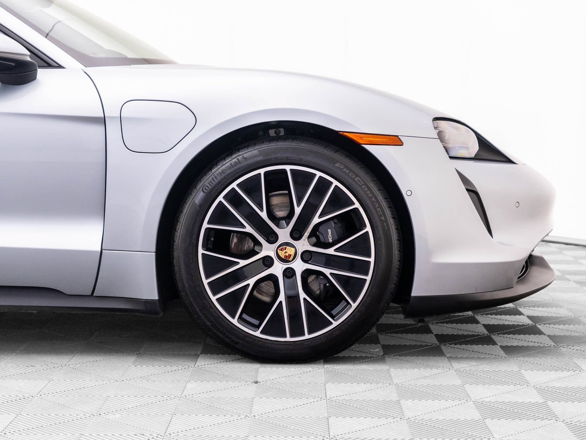 Certified 2024 Porsche Taycan RWD image 34