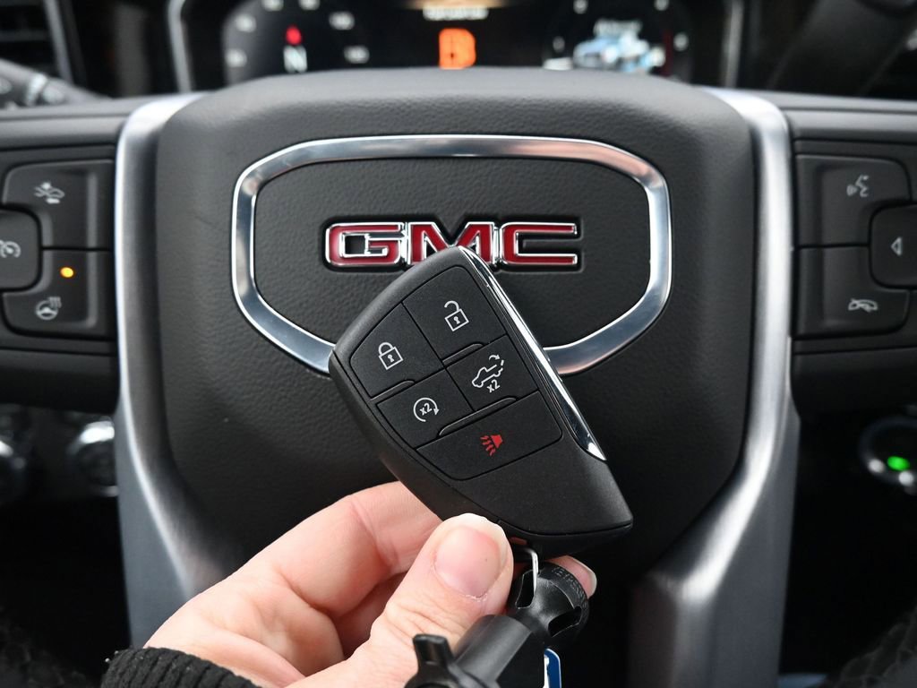 New 2026 GMC Sierra 3500 SLT image 33