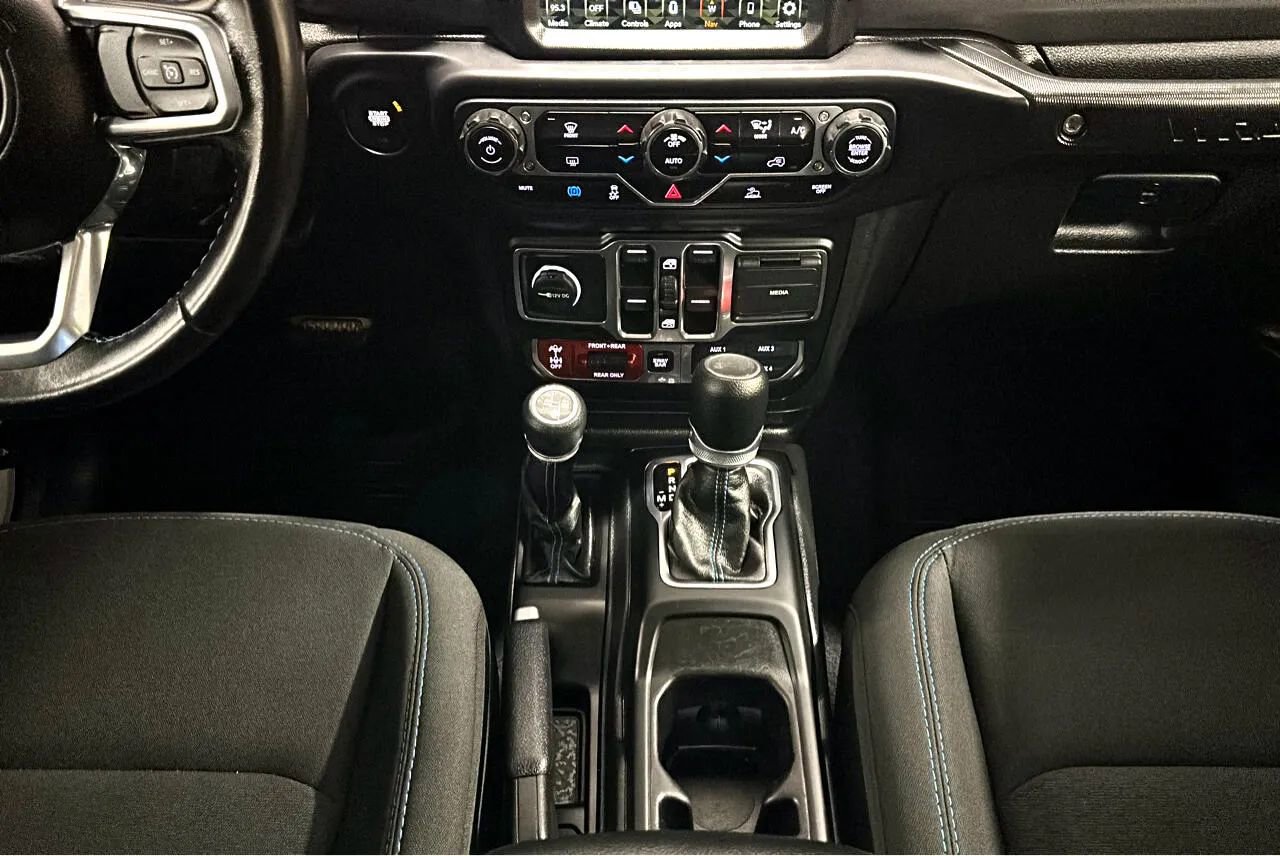 Used 2022 Jeep Wrangler Unlimited Rubicon 4xe image 58
