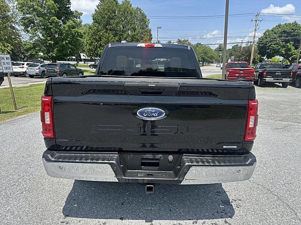 Used 2023 Ford F150 XLT image 4