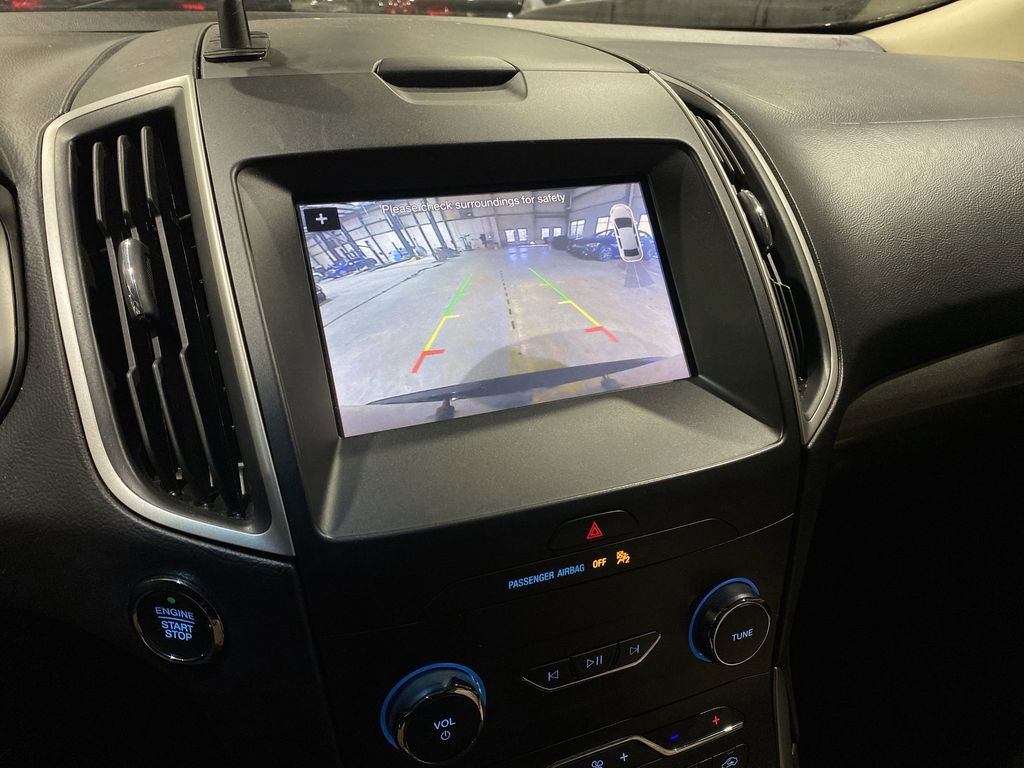 Used 2019 Ford Edge SEL w/ Equipment Group 201A image 6