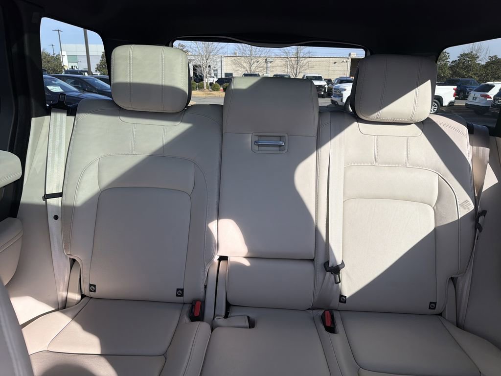 Used 2022 Land Rover Range Rover image 33