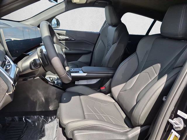 New 2026 BMW X2 xDrive28i w/ M Sport Package AWD/4WD image 4