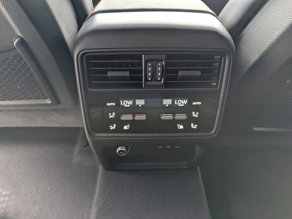 Certified 2025 Porsche Cayenne GTS image 30