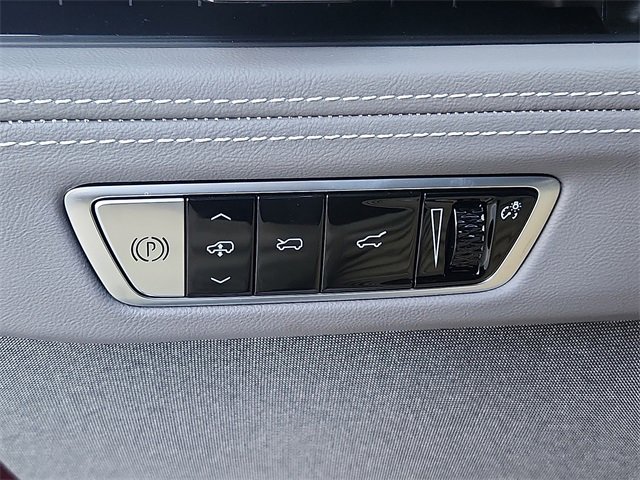 New 2026 Cadillac Escalade IQ Sport 1 w/ LPO, Floor Liner Package image 17